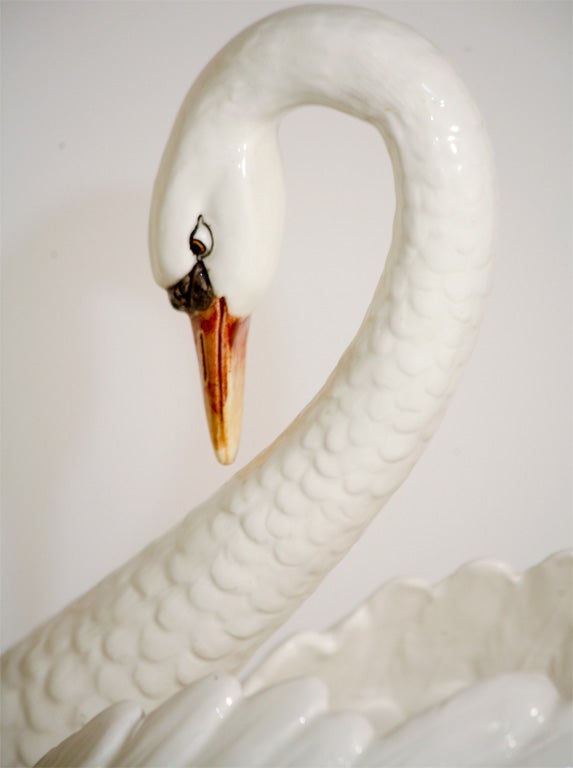Ceramic Full Figural Swan Centerpiece 3