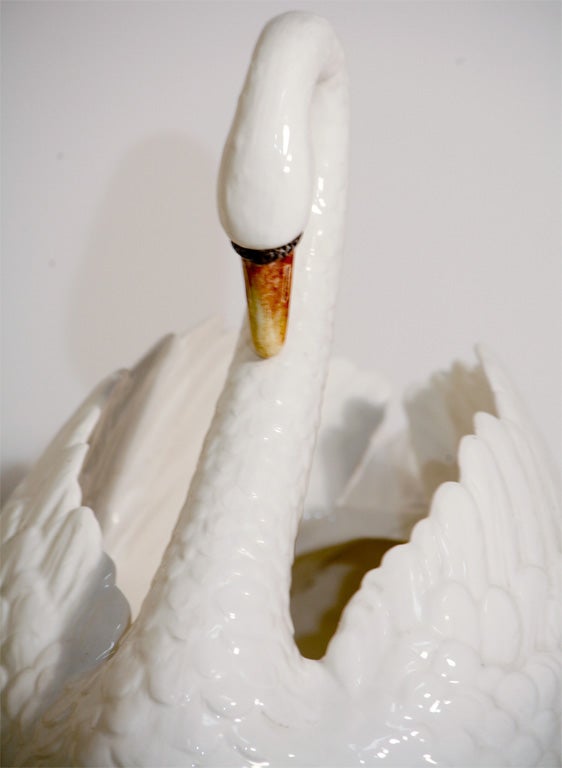 Ceramic Full Figural Swan Centerpiece 5