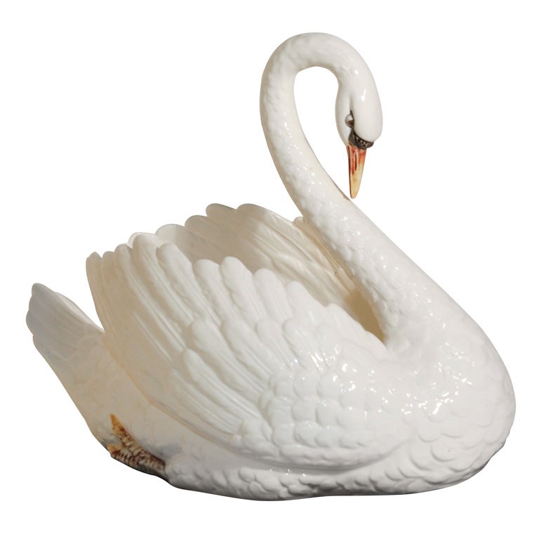 Ceramic Full Figural Swan Centerpiece