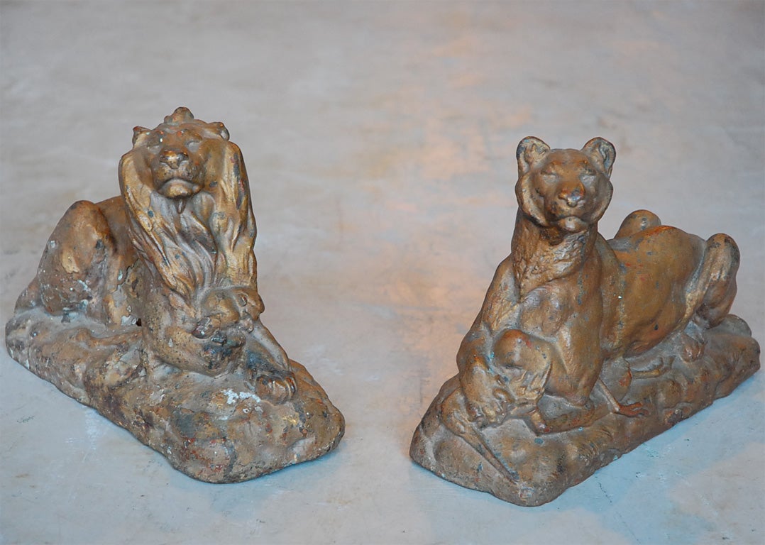 These beautiful lions are cast in amazing detail. They add elegance to any room, and are well-suited as bookends or other decorative objects.