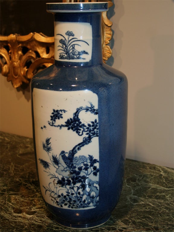 Chinese Club Vase In Excellent Condition In New York, NY