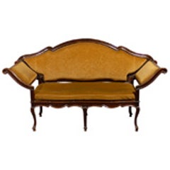18th century Venetian Walnut Settee with Removable Back 12