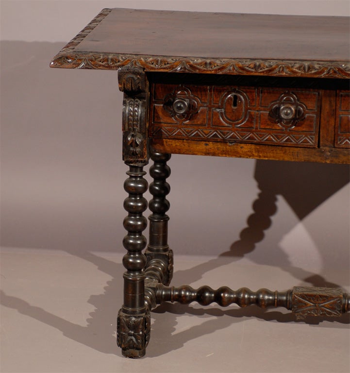 18th Century Spanish Library Table in Walnut with Carved Details In Good Condition For Sale In Atlanta, GA