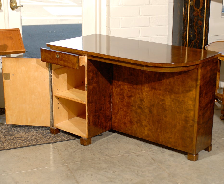 Swedish Art Deco Moderne Streamlined Writing Desk 3