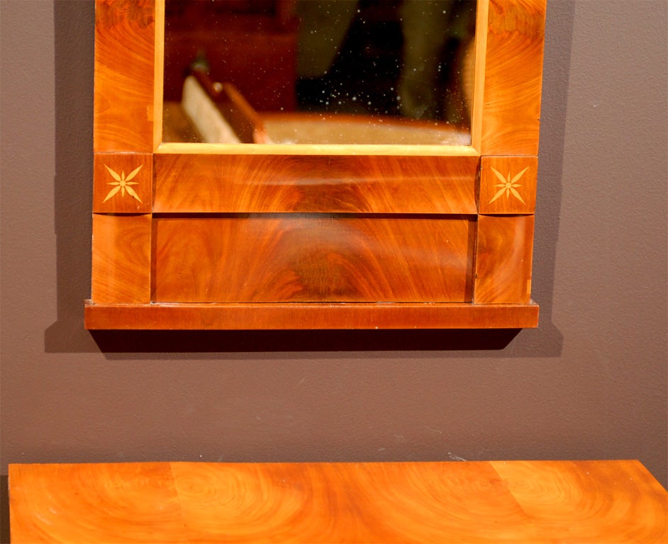 Swedish Karl Johan, Biedermeier Crotch Mahogany Mirror In Excellent Condition For Sale In Atlanta, GA