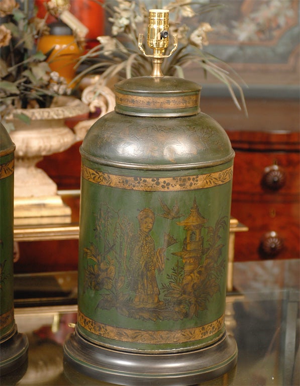 Pair of English Tole Tea Canister lamps For Sale 1