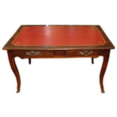 LOUIS XV WALNUT PROVENCAL BUREAU PLAT 8