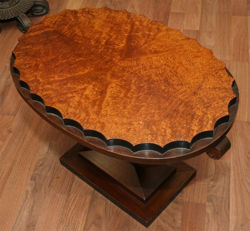 Art Deco Side Table For Sale 1