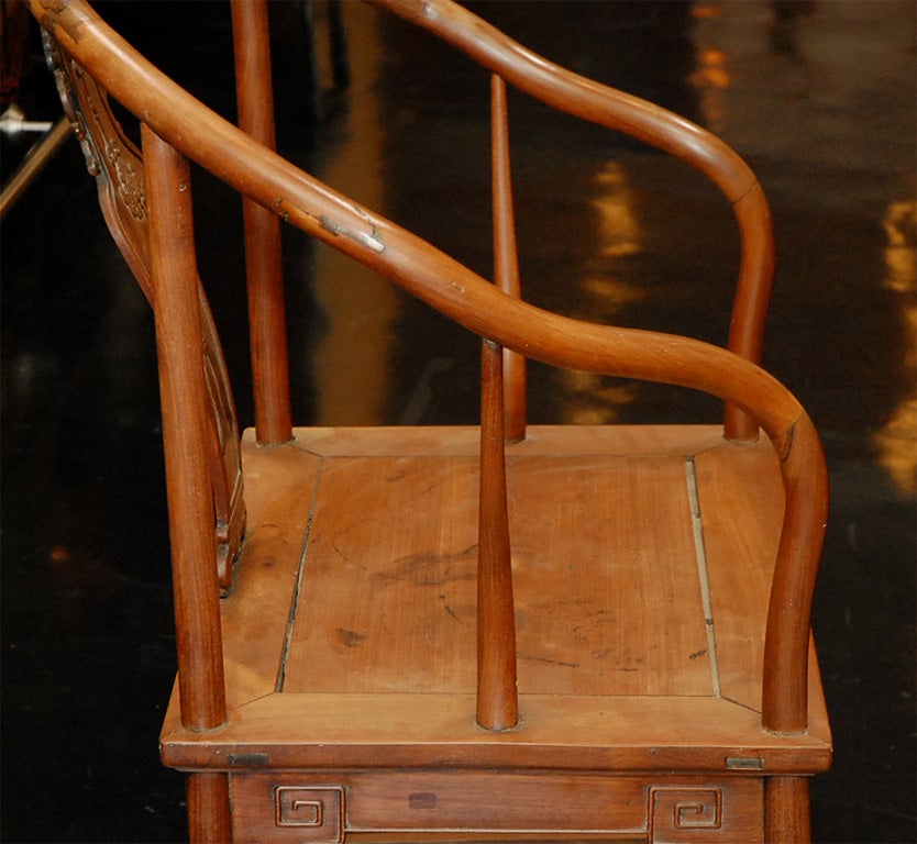 Chinese Horse Shoe Chair 5