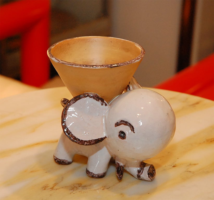 Walter Bosse  signed ceramic/ pottery elephant bowl/vase