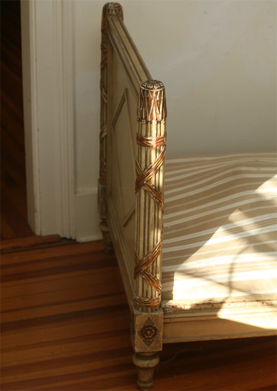 19th Century French Daybed For Sale