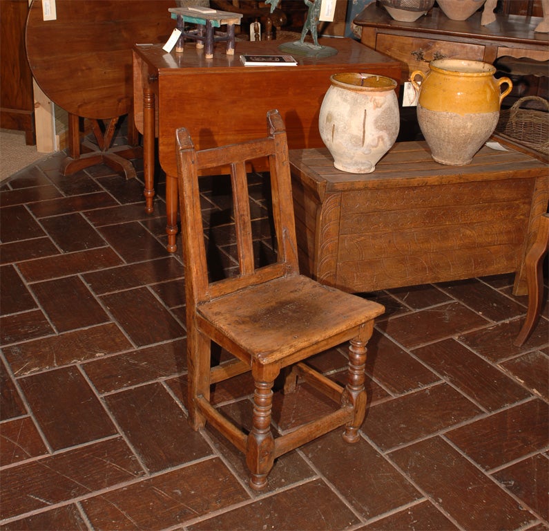 Country French Fireside Chair (ref # PAR51)