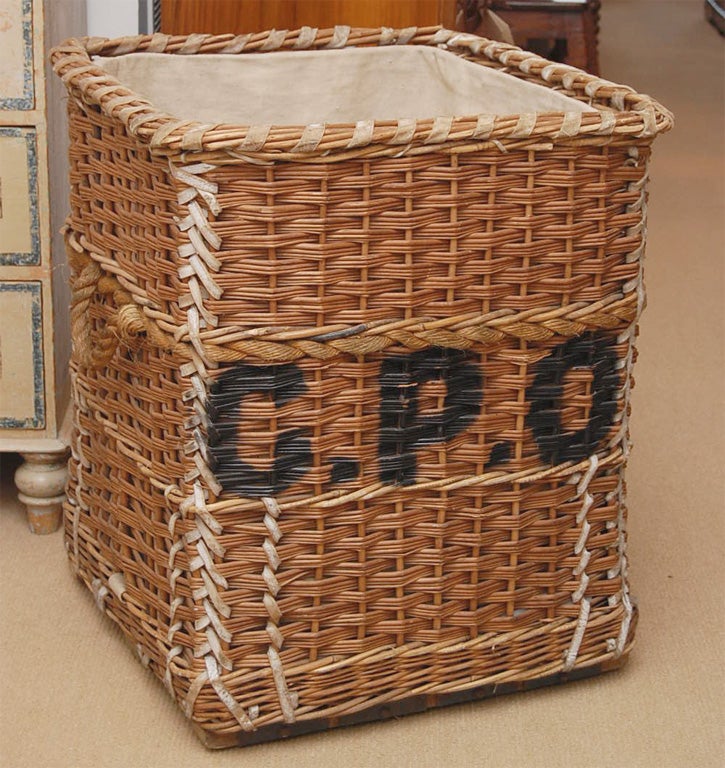 french laundry basket