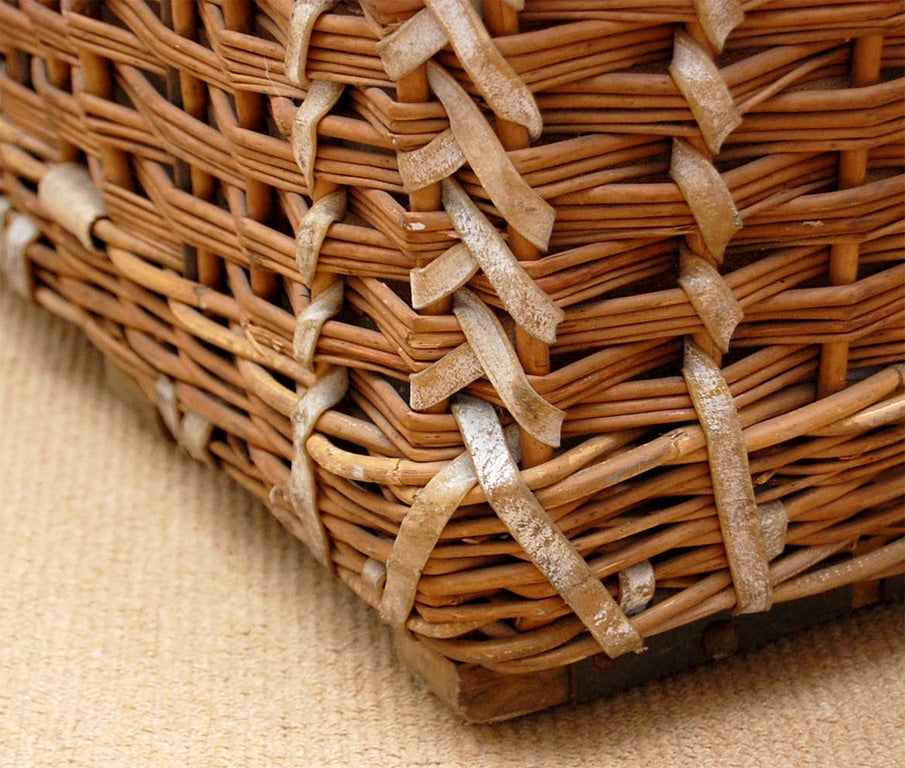 Large French Turn-of-the-Century Laundry Basket 2