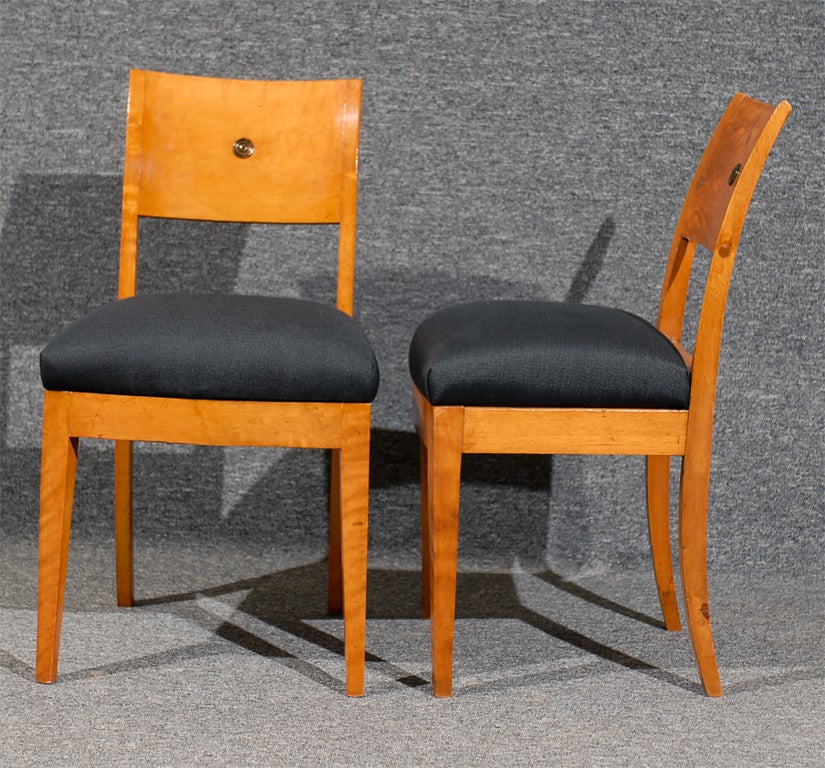 Set of Eight Swedish Karl Johan Biedermeier Dining Chairs In Excellent Condition In Atlanta, GA