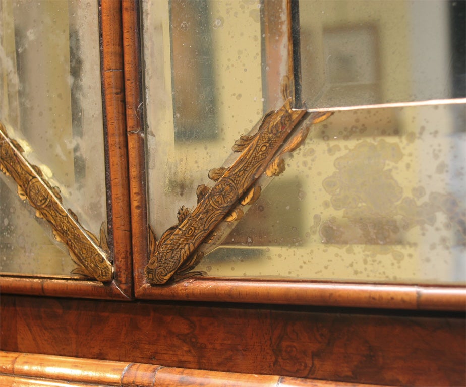 The Walton Hall Queen Anne Burl Walnut Secretary Bookcase, English, circa 1705 For Sale 3