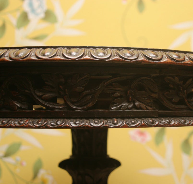 19th Century Antique Anglo-Indian Finely Carved Padouk Circular Tilt-Top Table, circa 1840 For Sale