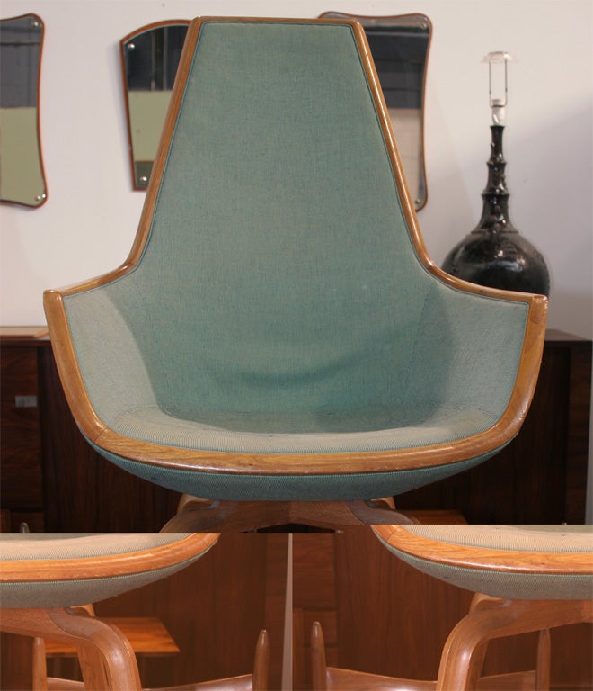 Pair of Giraffe Chairs by Arne Jacobsen In Good Condition For Sale In New York, NY