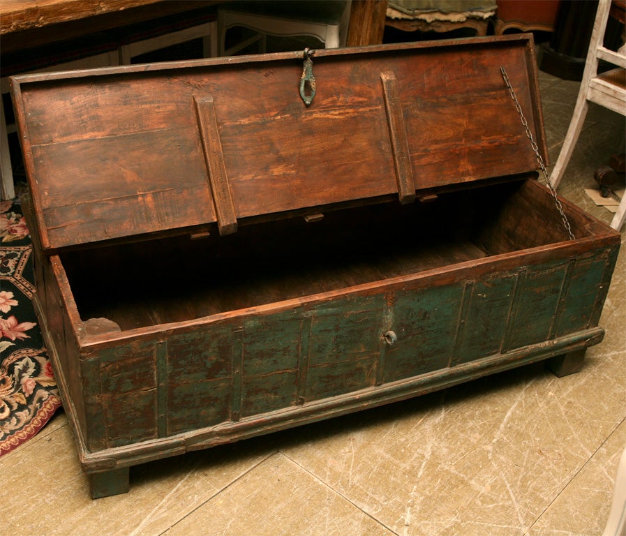 Indian Trunk Coffee Table 2