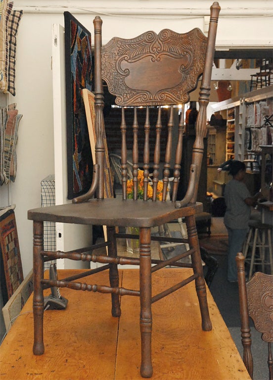 Oak 19TH C. SET OF 4 PRESSED BACK CHAIRS