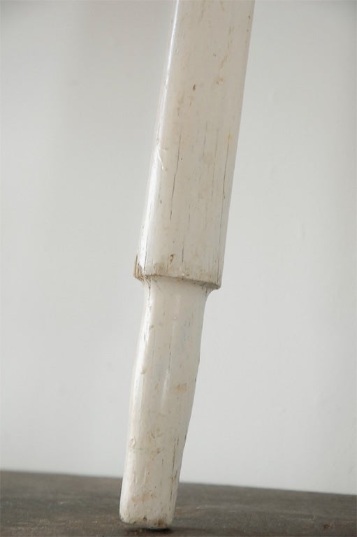 19THC ORIGINAL WHITE PAINTED  ROWING OARS W/LEATHER GRIPS 5