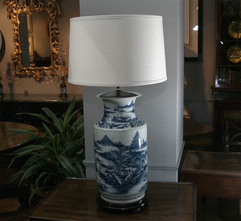 A Pair of Chinese Blue & White Porcelain Lamps 3