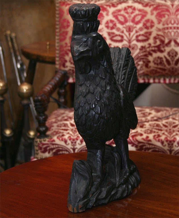 Carved Bantam Wearing a Crown In Good Condition For Sale In Greenwich, CT