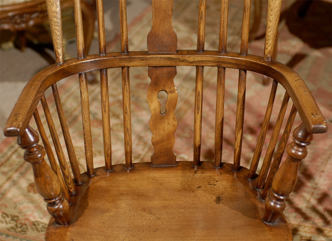 Set of Eight 19th C. High Back Windsor Chairs 3