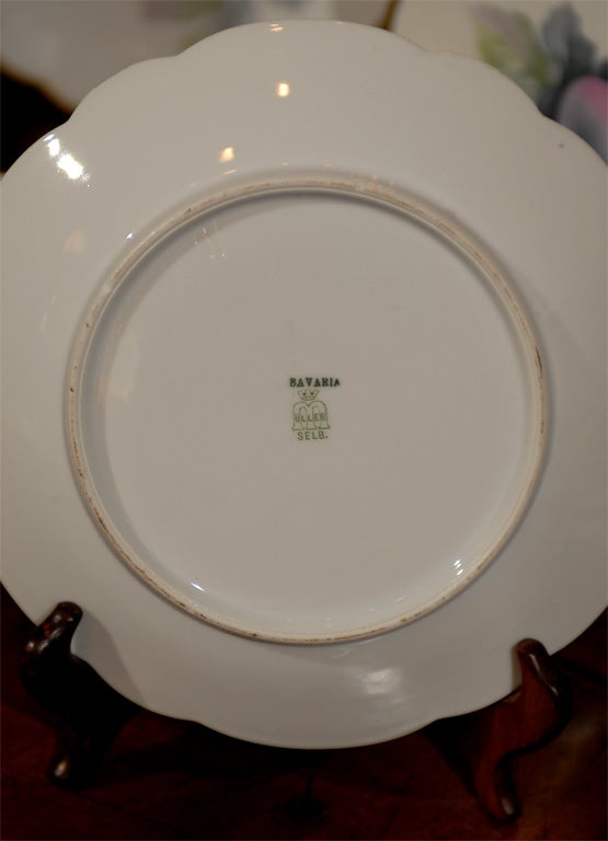 Set of German Fruit Plates and Platter, circa 1918-1922 In Good Condition For Sale In Atlanta, GA