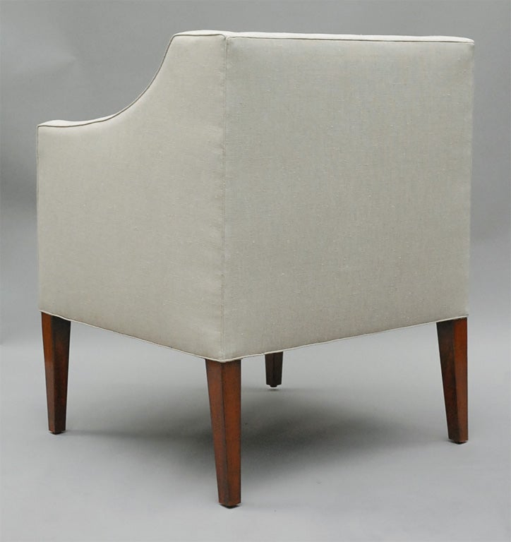 Stuhl „Wilton“ von Lee Stanton, gepolstert mit belgischem Leinen oder maßgefertigtem Stoff im Angebot 2