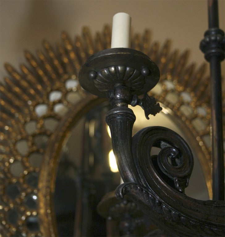 Argentato Lampadario neoclassico in bronzo in vendita