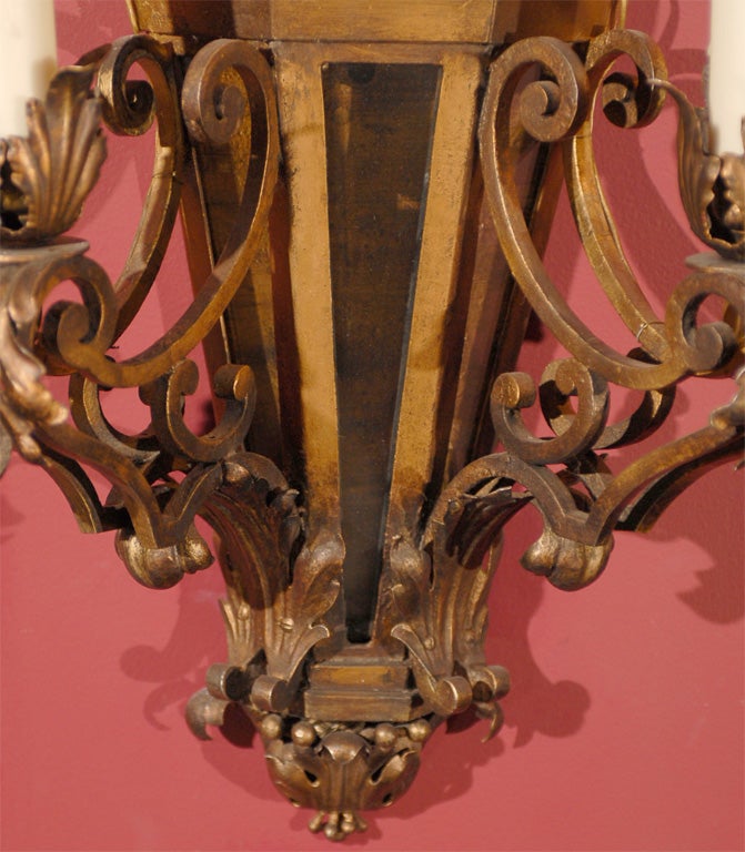 Iron Pair of iron sconces For Sale