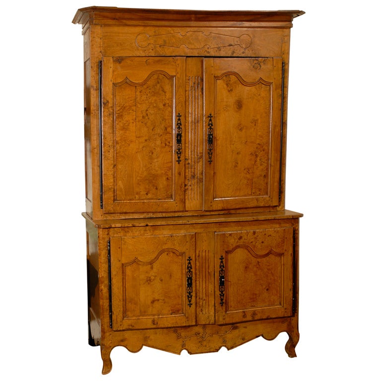 Provencial Buffet deux Corps in Elm, France ca. 1840 For Sale