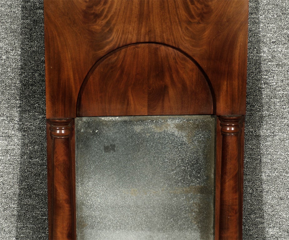 Swedish 19th Century Karl Johan Biedermeier Mirror of Mahogany In Good Condition For Sale In Atlanta, GA
