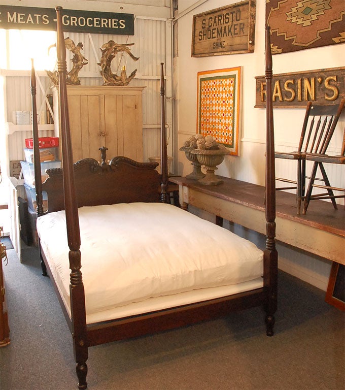 19THC CARVED WALNUT POSTER BED