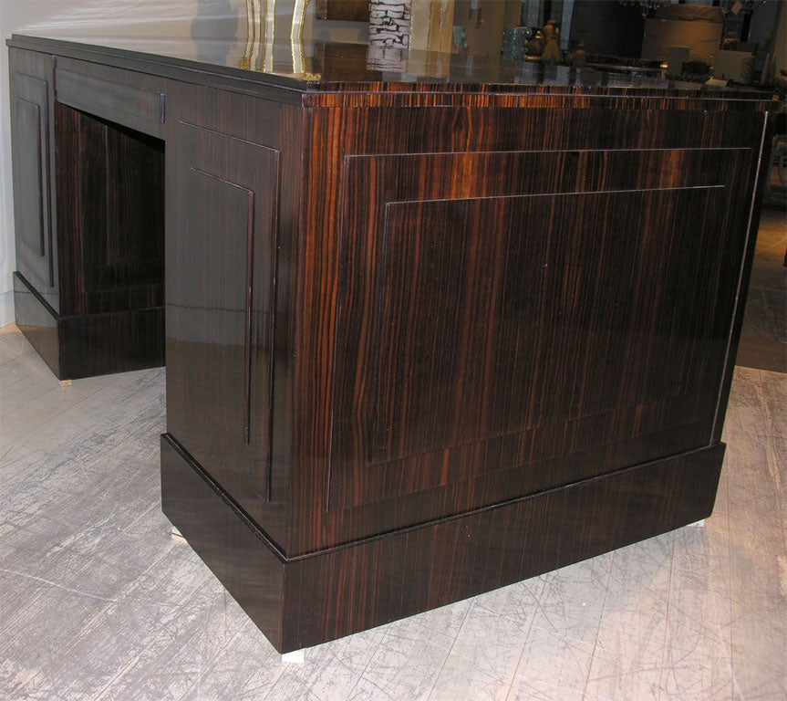 20th Century An Ebony de Macassar Desk by Dominique