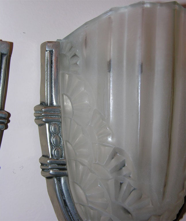 Pair of Art Deco Wall Sconces In Good Condition In Bridgewater, CT