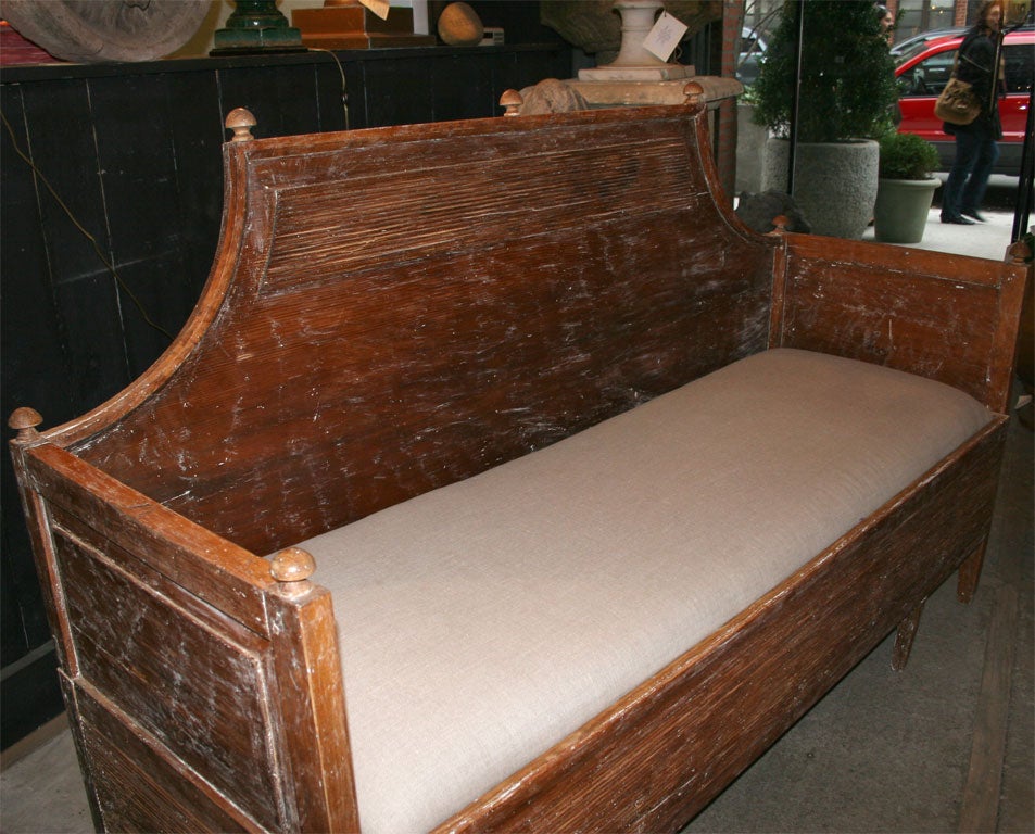 antique trundle beds