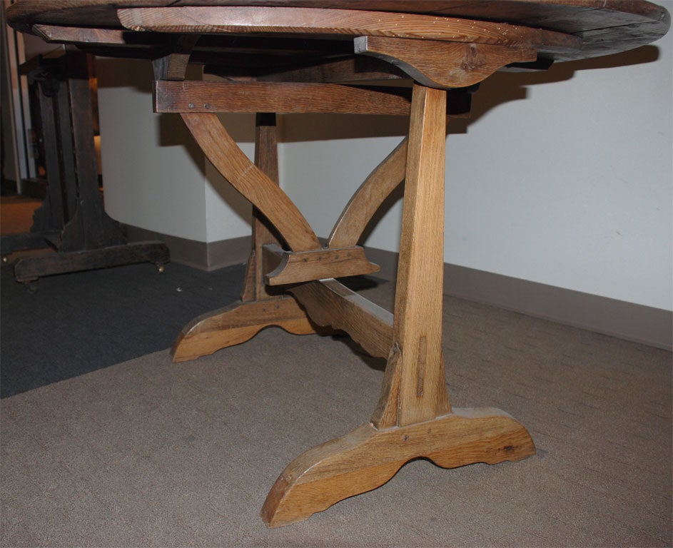 Oak Wine tasting table