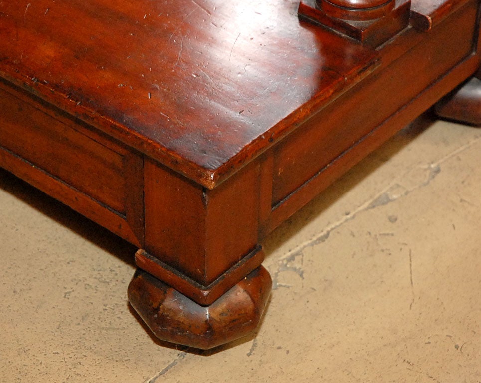Mid 19th Century Mahogany Three-Tiered Butler's Trolley 3