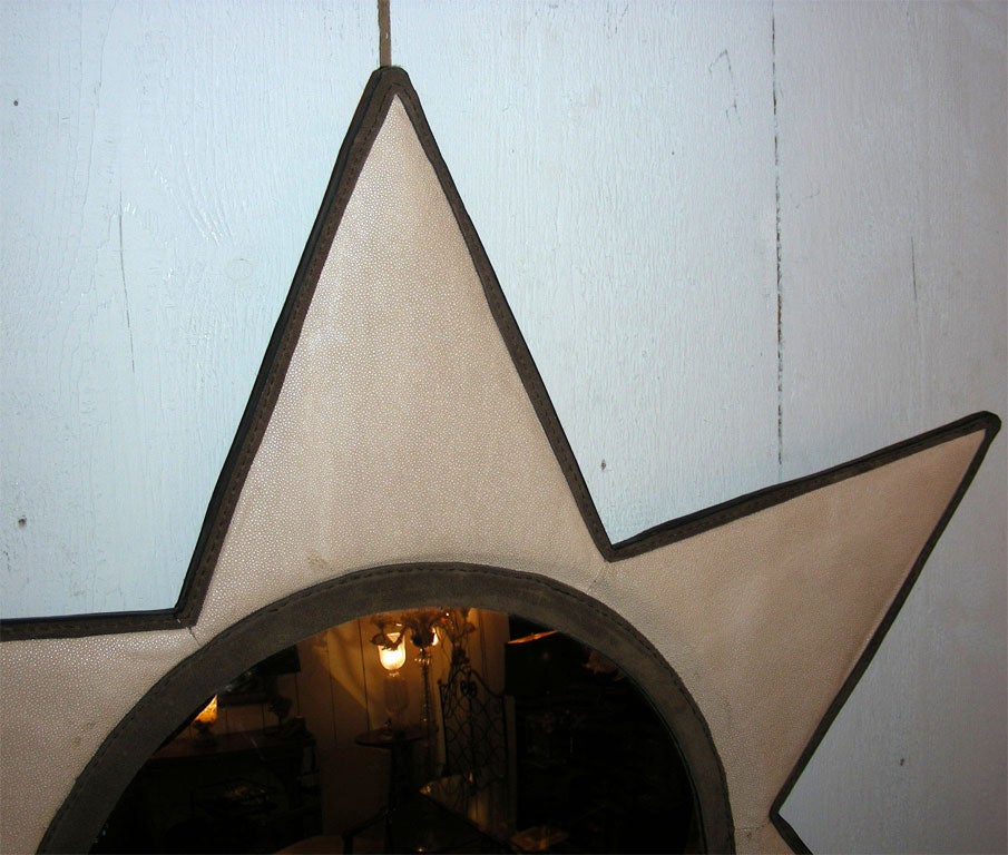 1950s Star-Shaped Mirror For Sale 4