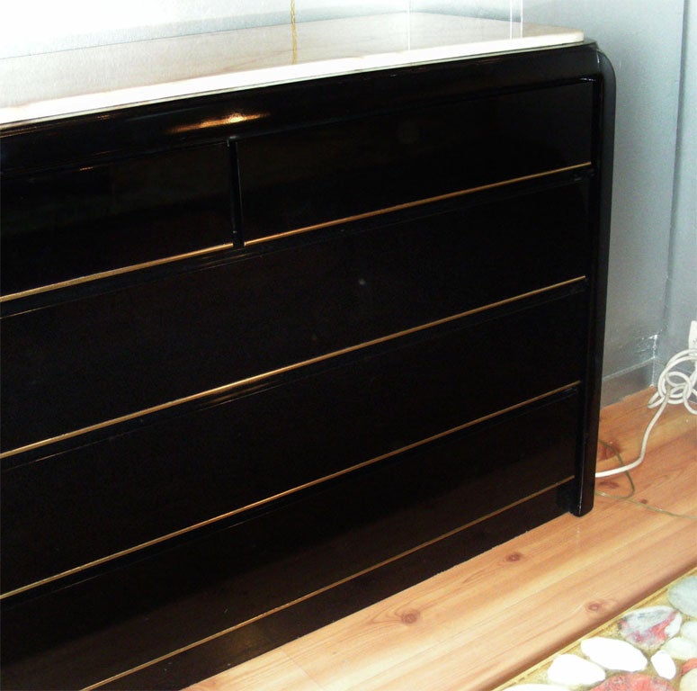 1970s Spanish Commode in Black Lacquer For Sale 2