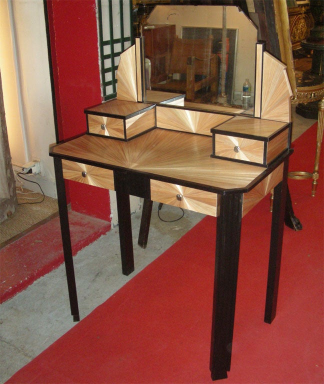 1930s vanity table covered recently in rye straw marquetry. Unique piece, covered utilizing a rare technique. Four drawers; upper mirror.