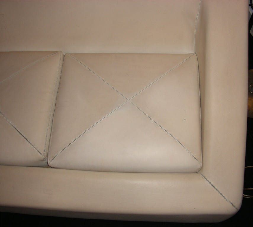 1970s Leather Living-Room Suite For Sale 3