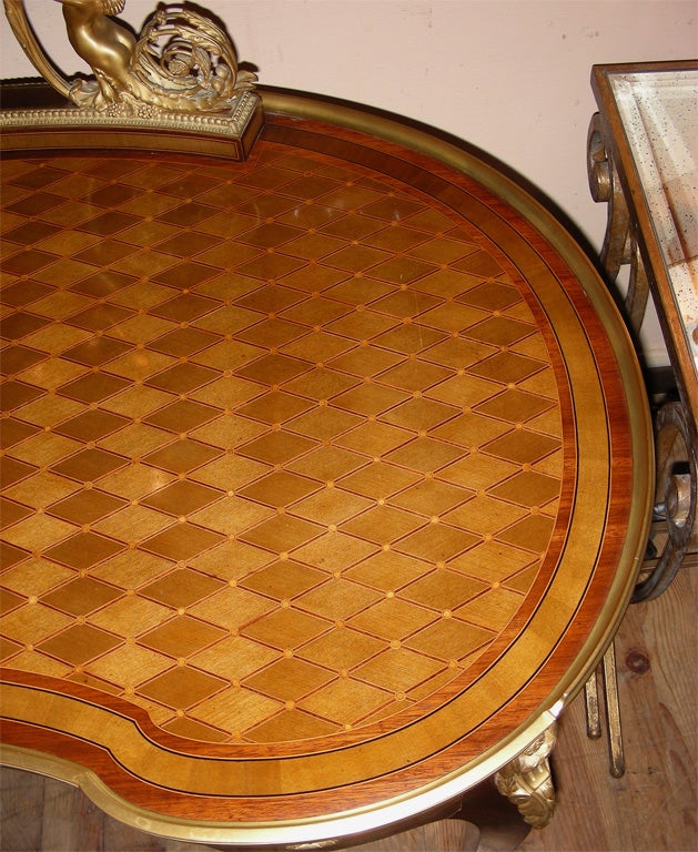 Very Beautiful 1880s Vanity Table For Sale 3