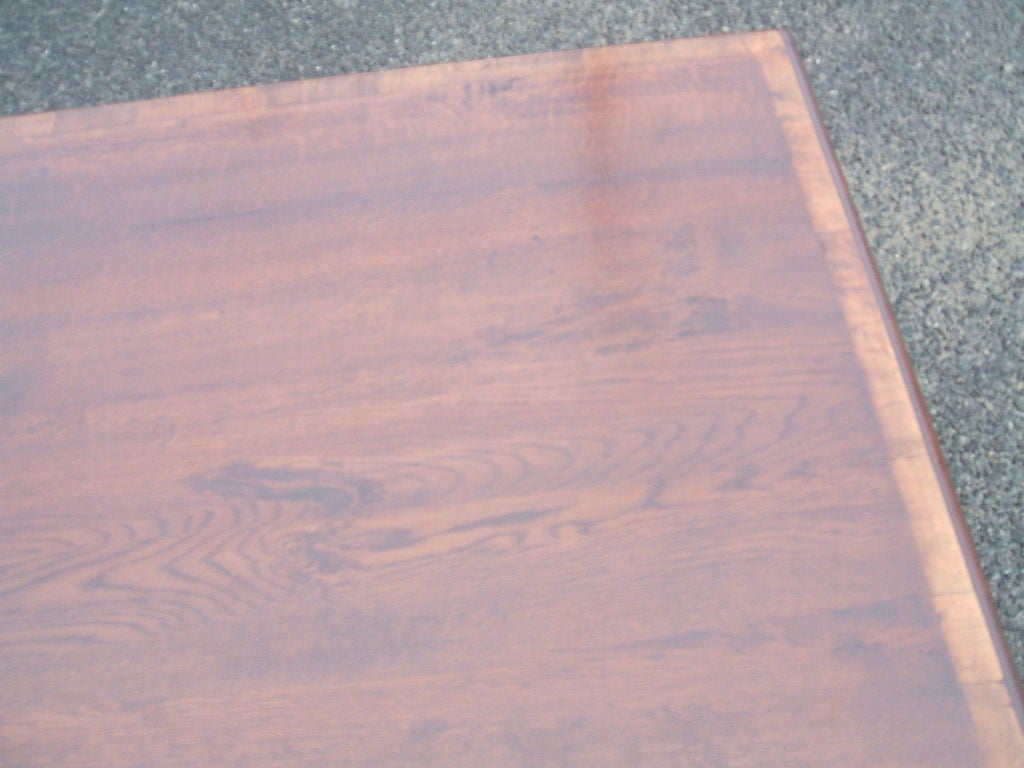 Coffee Table In Good Condition For Sale In Bridgehampton, NY