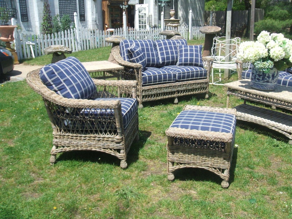 Wicker Furniture Set For Sale 2