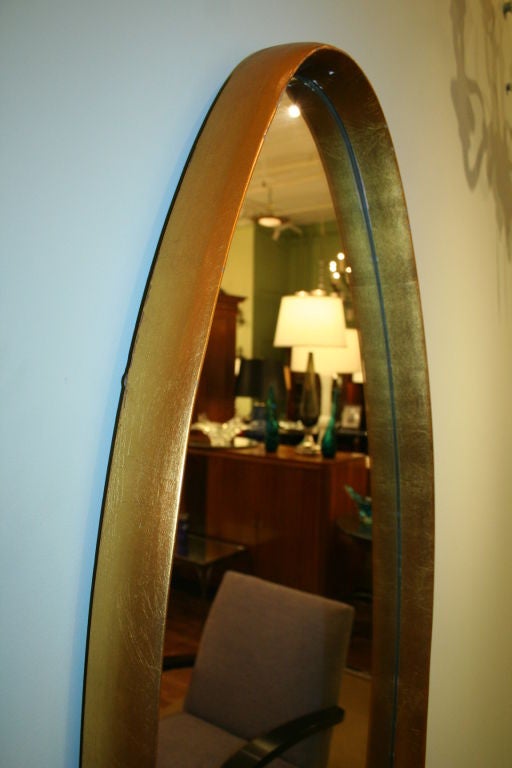 American 1950s Oval Mirror with Gilt Frame