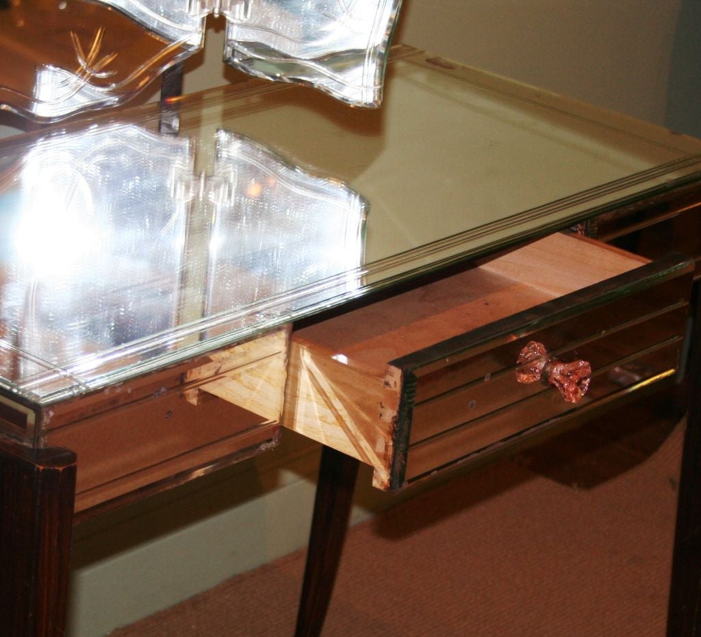 Mid-20th Century Mirrored Vanity Table