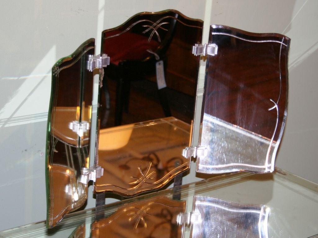 Mirrored Vanity Table 1